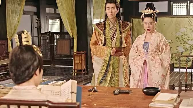 重生古代当赘婿第03集