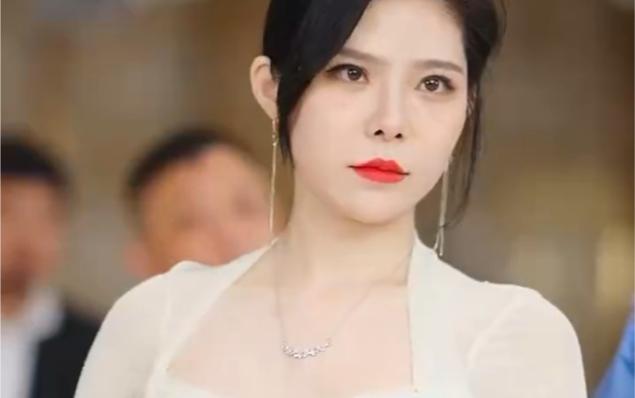 我的25岁白富美老婆全集(大结局)