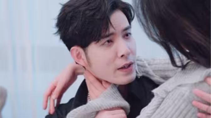 她比星星闪耀全集(大结局)